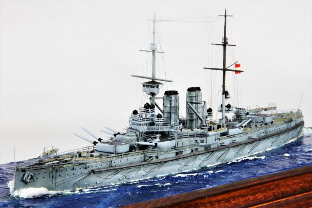 Schlachtschiff SMS Zrinyi (1/700)