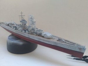 Schwerer Kreuzer Admiral Graf Spee (1/700)
