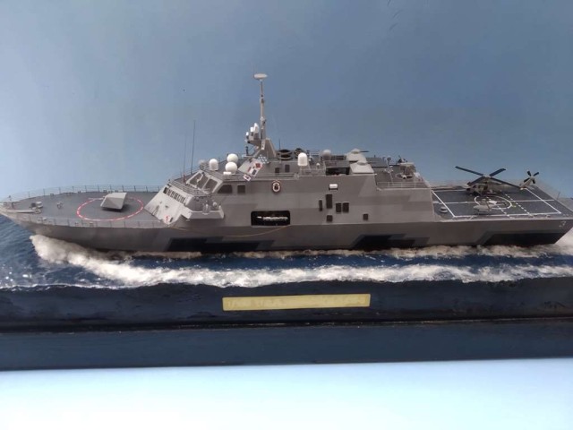 Fregatte USS Fort Worth (1/350)