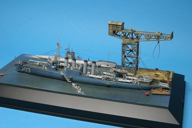 Clemson Klasse Zerstörer im Hafen 1/400 von Max Hecker