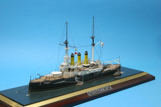 Russisches Schlachtschiff Potemkin 1/400 von Max Hecker