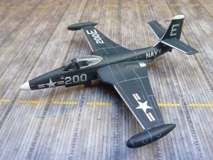 McDonnell F2H-2N Banshee (1/144)