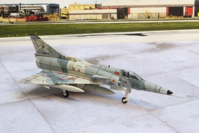 Feinddarstellungsflugzeug IAI F-21A Lion (1/144)