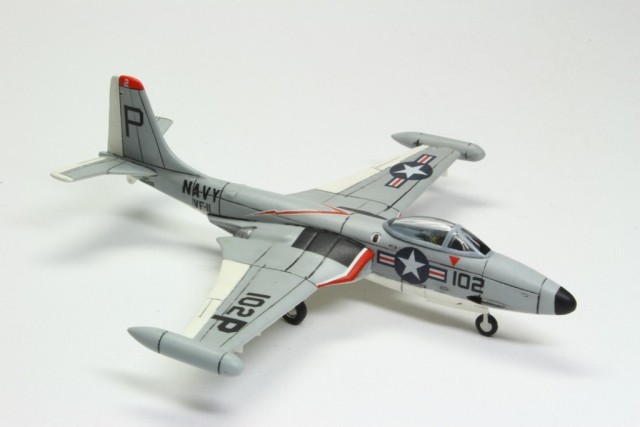 Jagdbomber McDonnell F2H-3 Banshee (1/144)