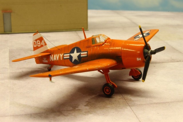 Drohne Grumman F6F-5K Hellcat (1/144)