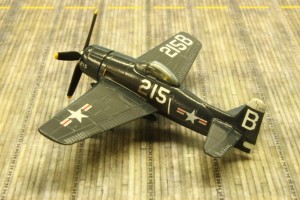 Jagdflugzeug Grumman F8F-1 Bearcat (1/144)