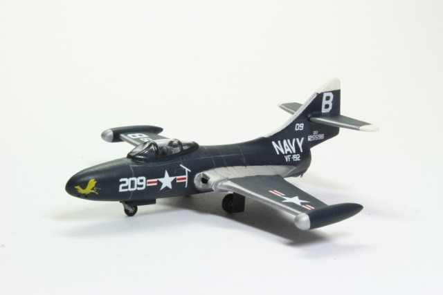 Jagdbomber F9F-5 Panther (1/144)