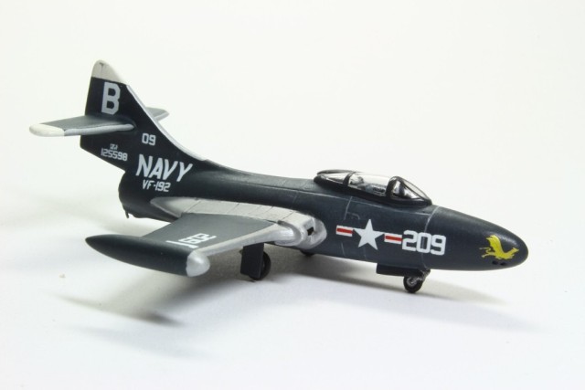 Jagdbomber F9F-5 Panther (1/144)