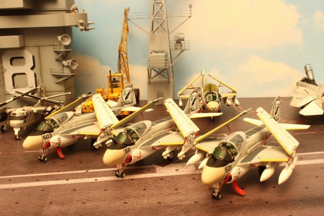 Grumman A-6E Intruder, KA-6D Intruder und EA-6B Prowler (1/144)