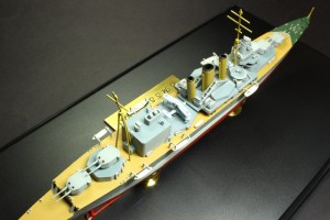 Schwerer Kreuzer HMS Suffolk (1/600)