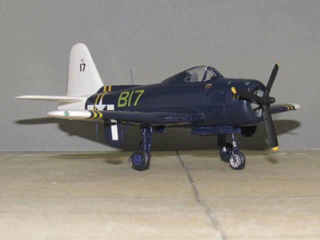 Jagdflugzeug Ryan FR-1 Fireball (1/72)