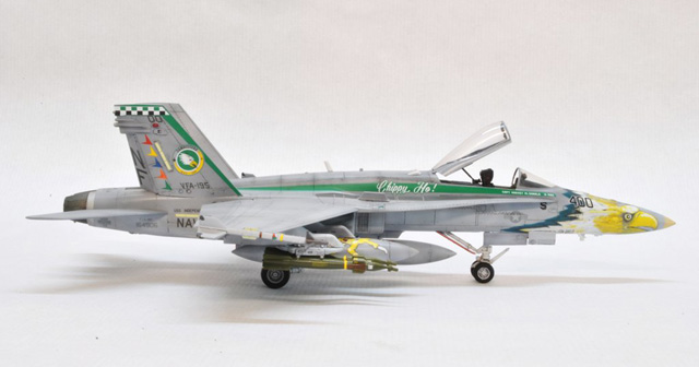 McDonnel Douglas F/A-18C Hornet (1/48)