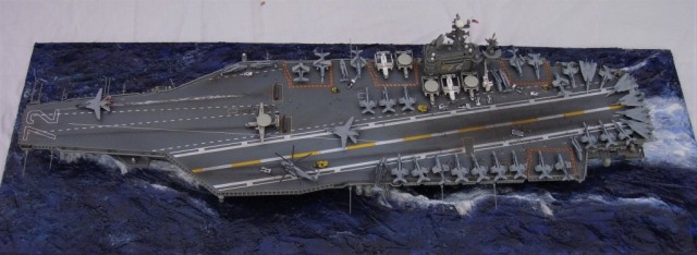 Flugzeugträger USS Abraham Lincoln (1/700)