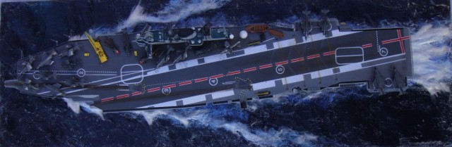 Flugzeugträger HMS Ark Royal (1/700)