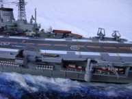 Flugzeugträger HMS Ark Royal (1/700)