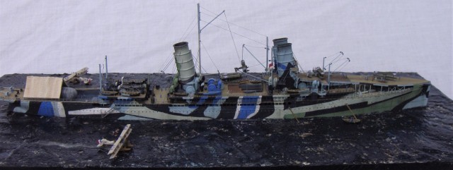 Flugzeugträger HMS Campania (1/700)