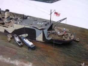 Britischer Seeflugzeugtender HMS Engadine (1/700)