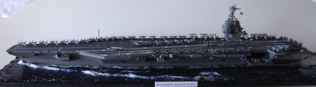Flugzeugträger USS Gerald R. Ford (1/700)