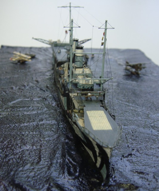 Seeflugzeugträger HMS Pegasus (1/700)