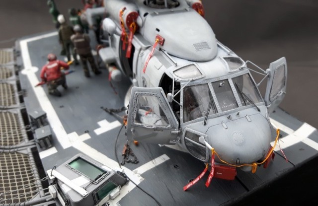 Sikorsky SH-60B Seahawk (1/48)