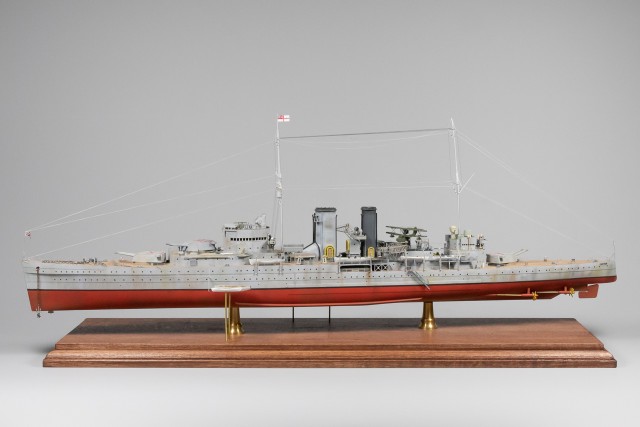 Schwerer Kreuzer HMS Exeter (1/350