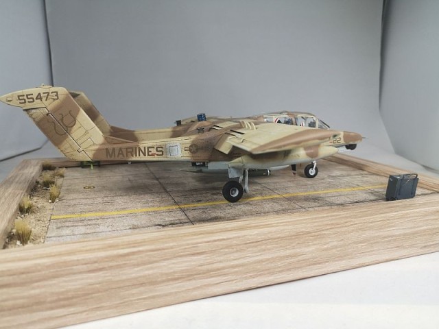 Aufklärungsflugzeug North American Rockwell OV-10D+ Bronco (1/48)