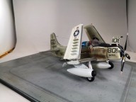 Marinekampfflugzeug Douglas AD-5N Skyraider (1/48)