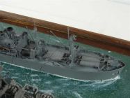 USS Missouri mit Versorger (1/350)