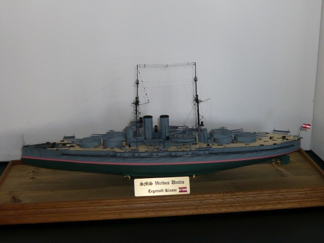 Schlachtschiff SMS Viribus Unitis (1/350)