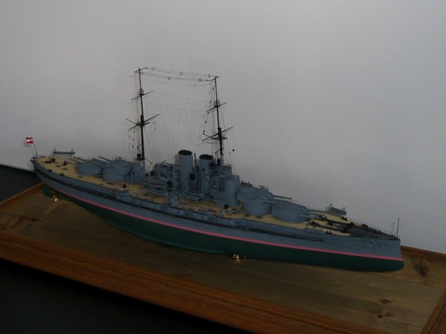 Schlachtschiff SMS Viribus Unitis (1/350)