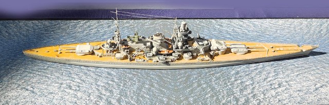 Schlachtschiff Gneisenau (1/700)