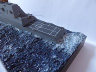 Lenkwaffenzerstörer USS Zumwalt (1/700)