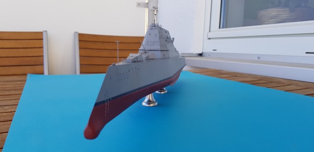 Lenkwaffenzerstörer USS Zumwalt (1/350)