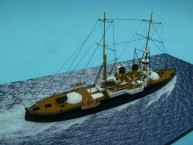 Schlachtschiff Dvenadsat Apostolev (1/700)