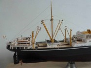 Japanisches Passagierschiff Hikawa Maru (1/350)