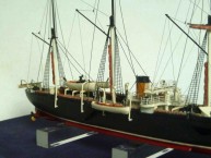 Kanonenboot Koreetz (1/350)