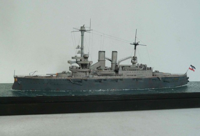 Schlachtschiff Schleswig-Holstein (1/350)