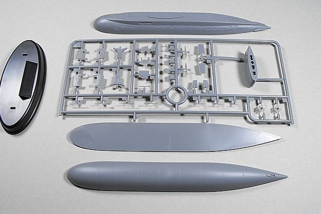 Bronco Models: Kilo Type 636 Attack Submarine 1/350