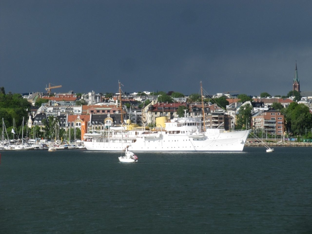 Königsjacht Norge in Oslo (Foto Lars)
